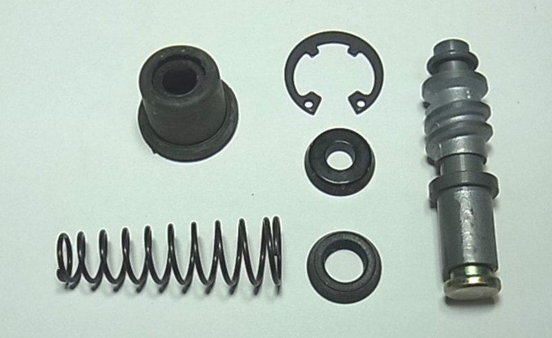 Kit réparation de maître-cylindre TOURMAX Yamaha TDR125/XT660R/X 