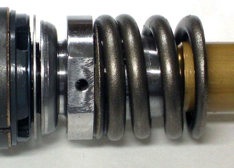 Pièce détachée - RESSORT DE VALVE DE COMPRESSION POUR YZ 2006 