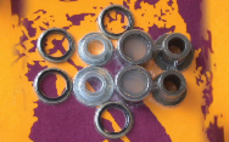 KIT ROULEMENTS D'AMORTISSEUR POUR SUZUKI RM125/250 2002-07 