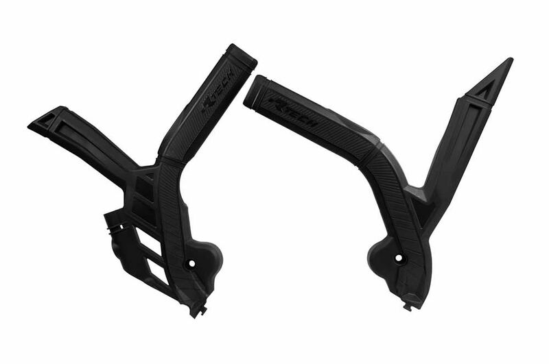 Protège cadre RACTECH bi-matières noir 
