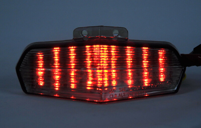 Feu arrière BIHR LED avec clignotants intégrés DUCATI 749/999 
