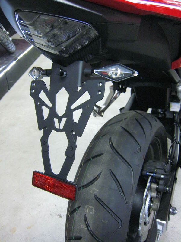 Support de plaque V PARTS noir Honda CB500X 
