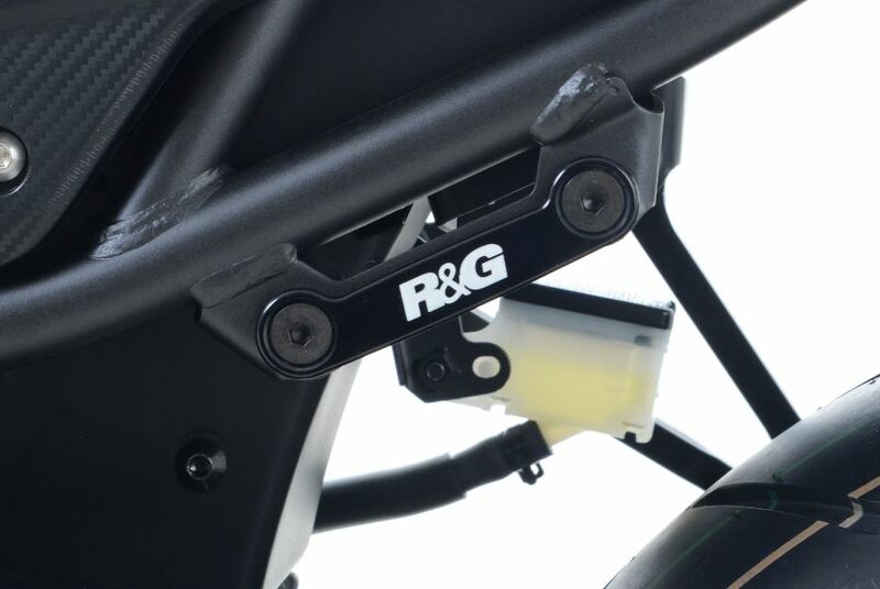 Cache orifice reposes-pieds gauche R&G RACING noir Honda CBR500RR 