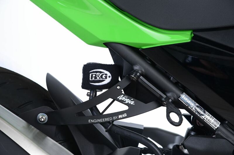 Caches orifices repose pieds arrière R&G RACING noir Kawasaki Ninja 400 