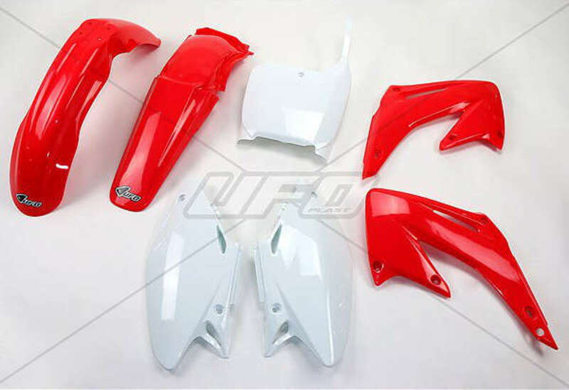 Kit plastique UFO couleur origine rouge/blanc Honda CR125R/250R 