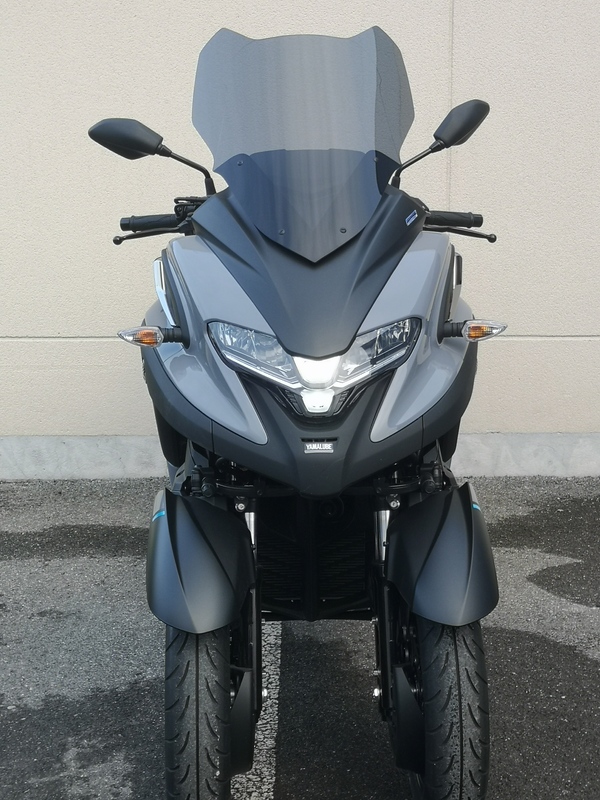 Bulle V PARTS haute protection noir fumé - Yamaha Tricity 300 