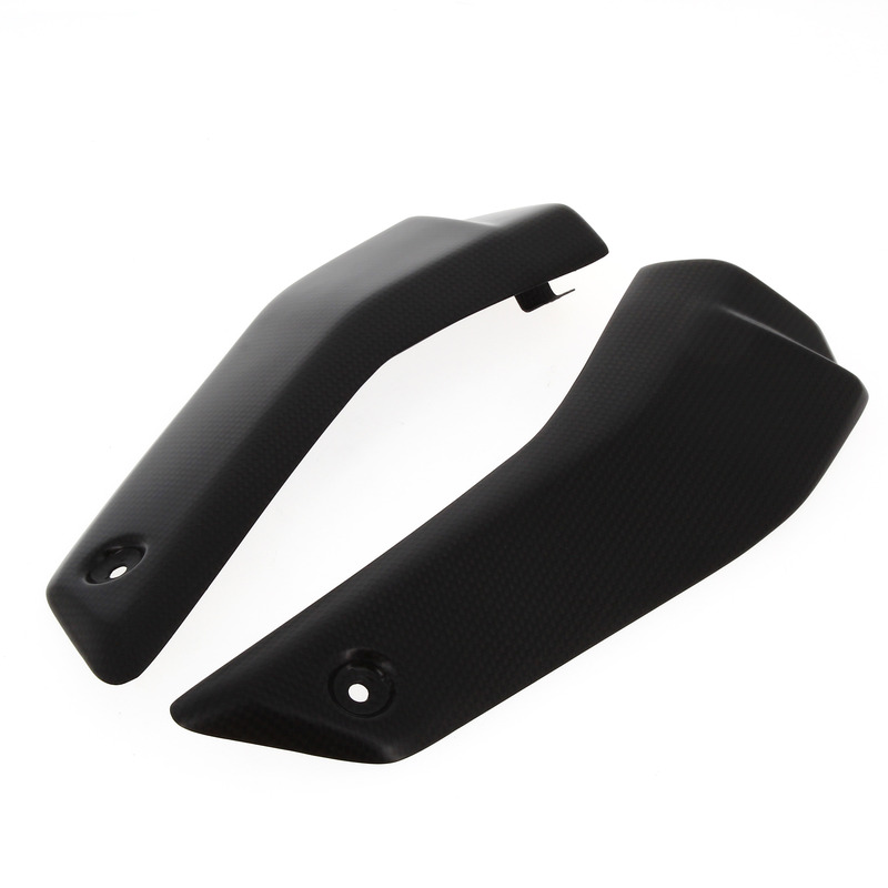 Protection de radiateur latéral inférieur LIGHTECH carbone mat 