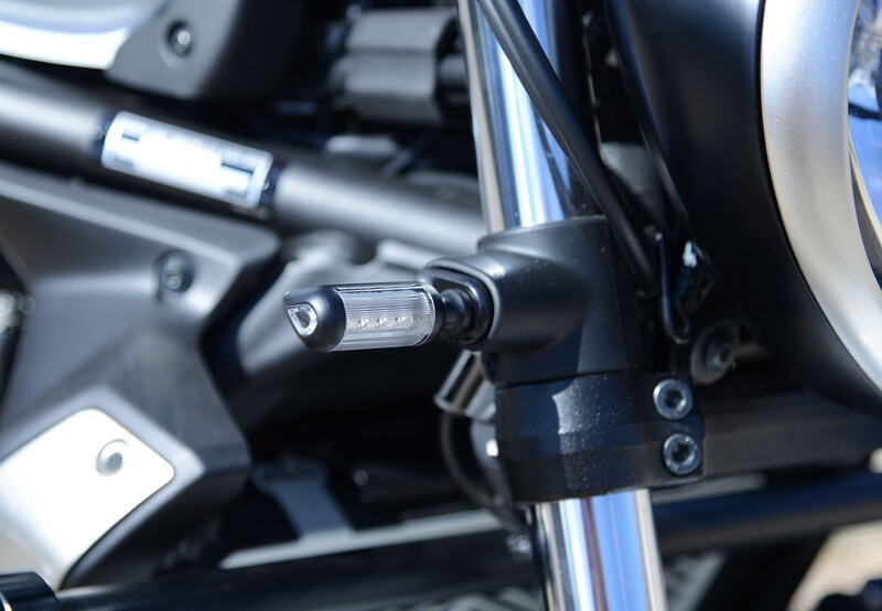 Adaptateurs micro-clignotants avant R&G RACING - Kawasaki Vulcan S/Cafe 